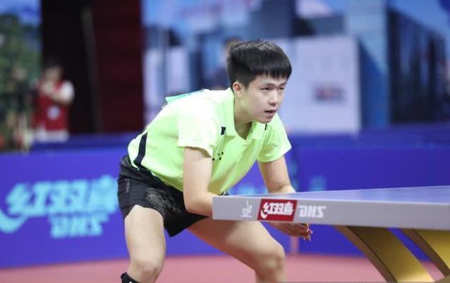 体育全国游泳冠军赛：山东小将杨浚瑄再夺一金