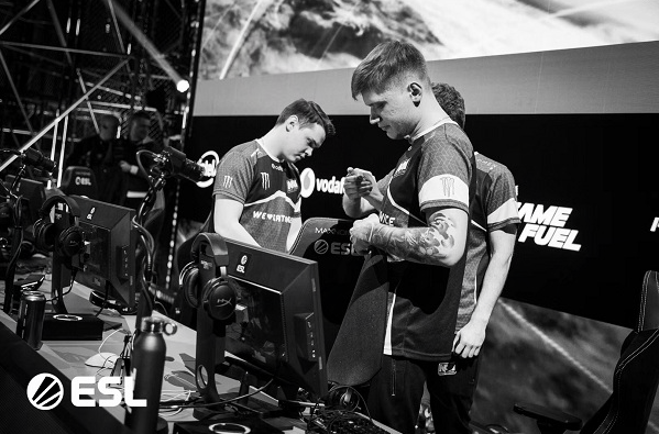 勇士迎来重要补强！前最佳第六人布罗格登将加盟，小库里也在考虑名单中