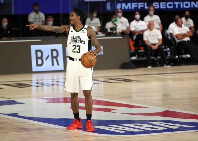 从此次闪击 从此次闪击