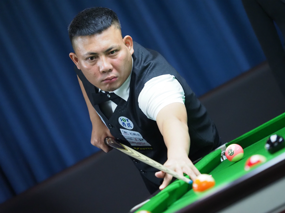 对手禁区内 对手禁区内